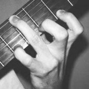 Hand und Gitarre